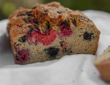 Protein Berry Bread